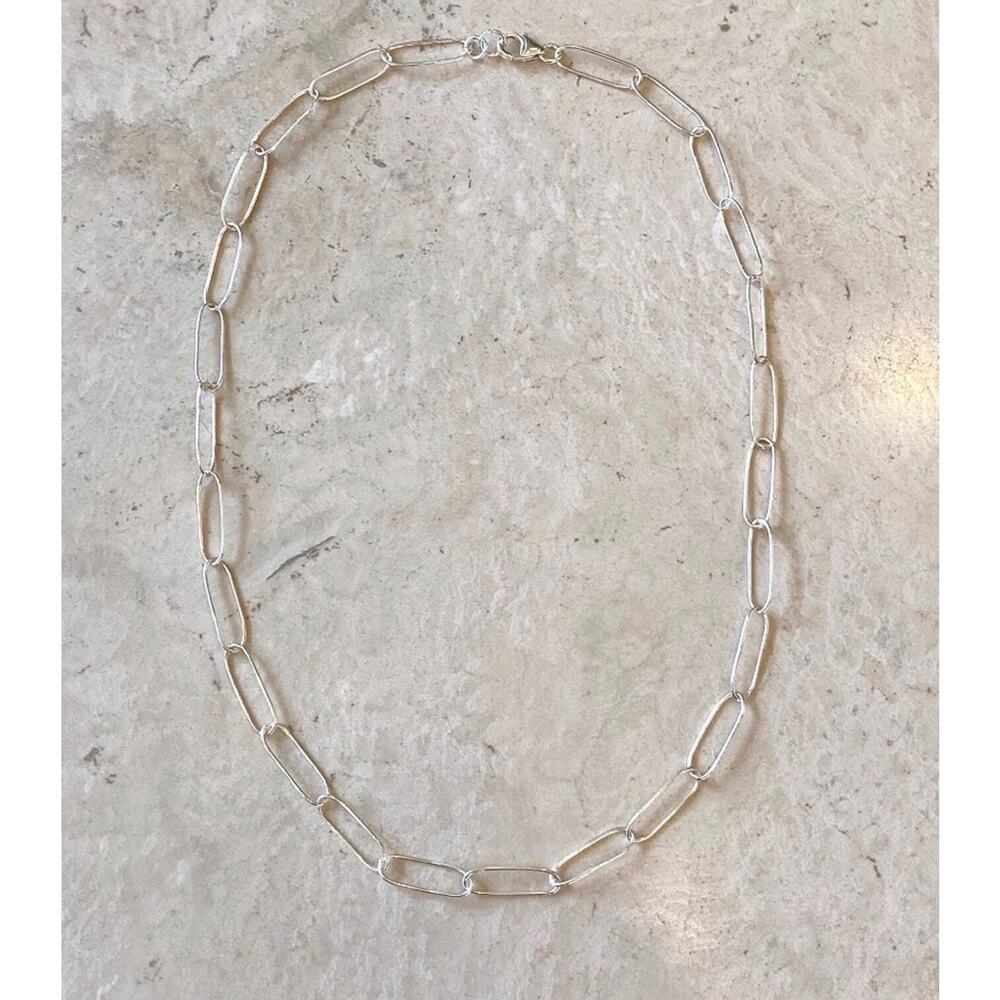 Sterling Silver, brand new 925 silver on-trend stylish paperclip necklace 18"